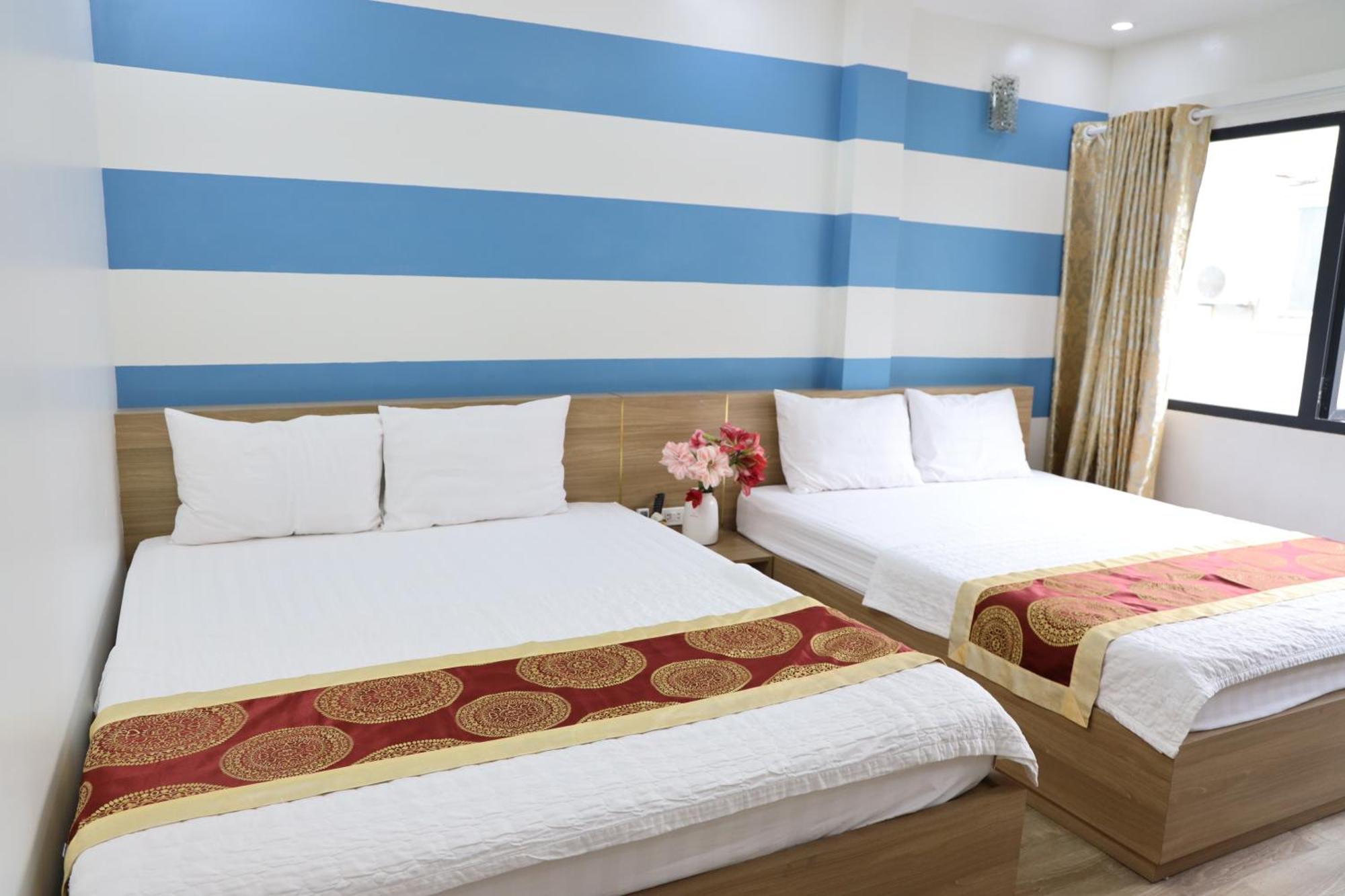 Hung Vuong Hotel Ха Лонг Екстериор снимка